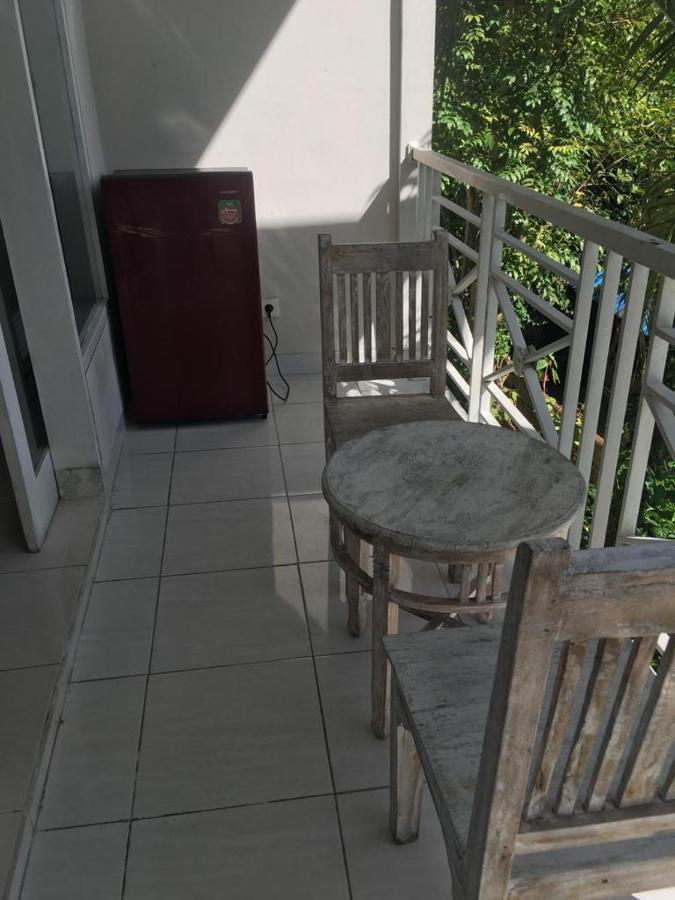 Asung Guesthouse Canggu Esterno foto