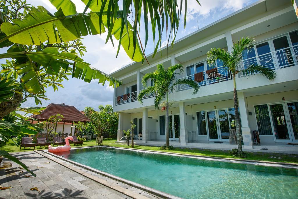 Asung Guesthouse Canggu Esterno foto